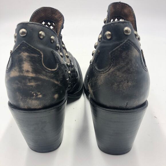 Circle G by Corral Womens Cut Out & Studs Round Toe Ankle Booties Size 8.5 M - Picture 6 of 9